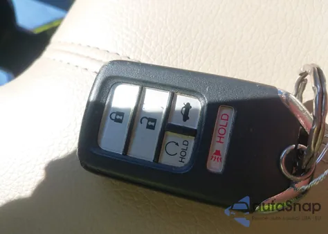 2016 Honda Accord Ex-L z USA, uszkodzony, nr VIN 1HGCR2F83GA205233